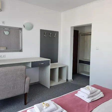 Dani 3* סוזופול